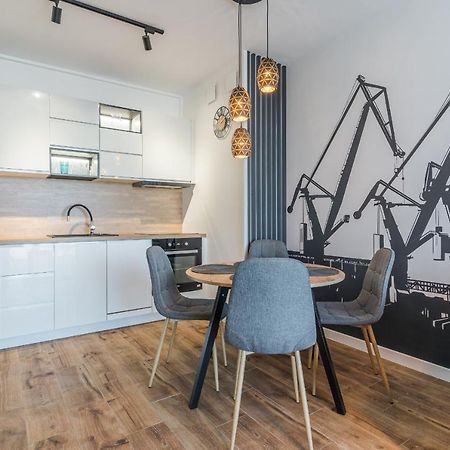 Апартаменты Apartament Port Гдыня Экстерьер фото